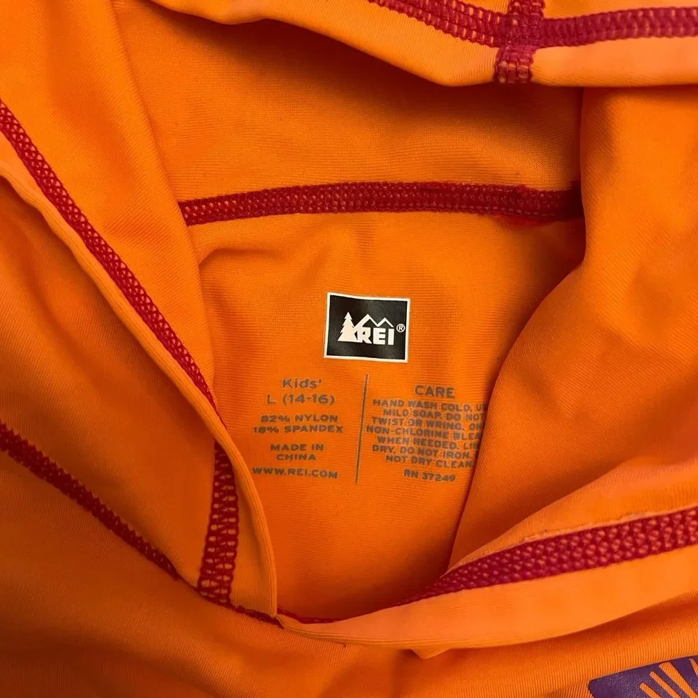 REI‎ girls hooded rashgaurd 14/16